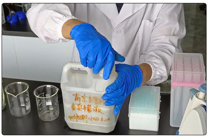 潔匠凈化·的凈工業(yè)除臭劑_切削液變質(zhì)、發(fā)臭，車間異味污染大，除臭劑該怎么選？