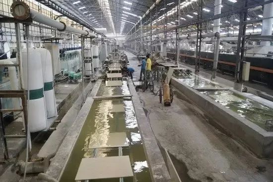 陶瓷廠廢氣惡臭讓人苦不堪言，Dejing的凈?除臭劑幫助企業(yè)達標排放！.jpg