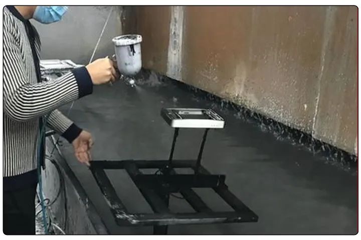 金屬建材噴漆廠異味大，設(shè)備的除臭效率低，除臭劑該這么用！.jpg